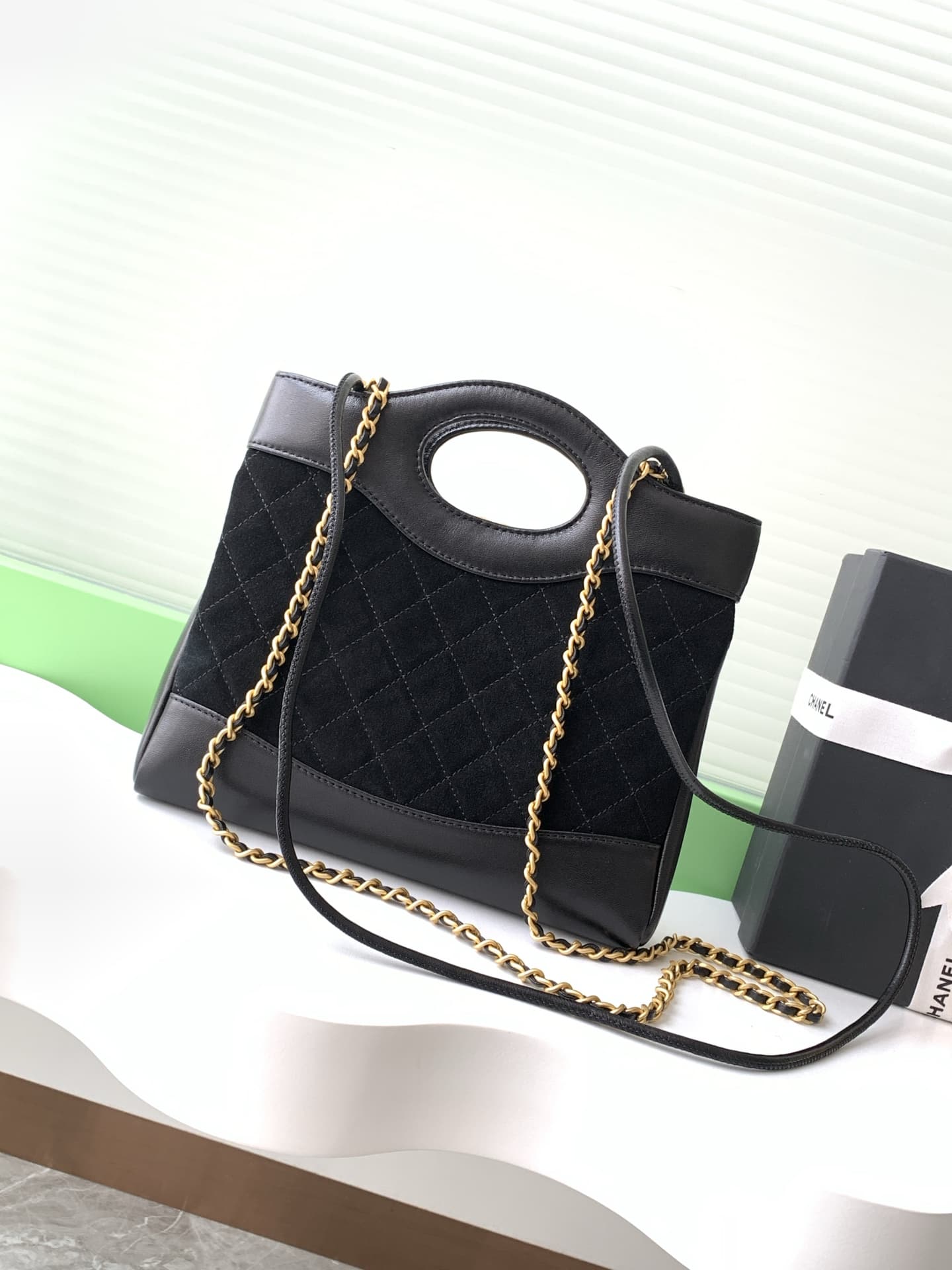 Chanel 31Bag AS4133