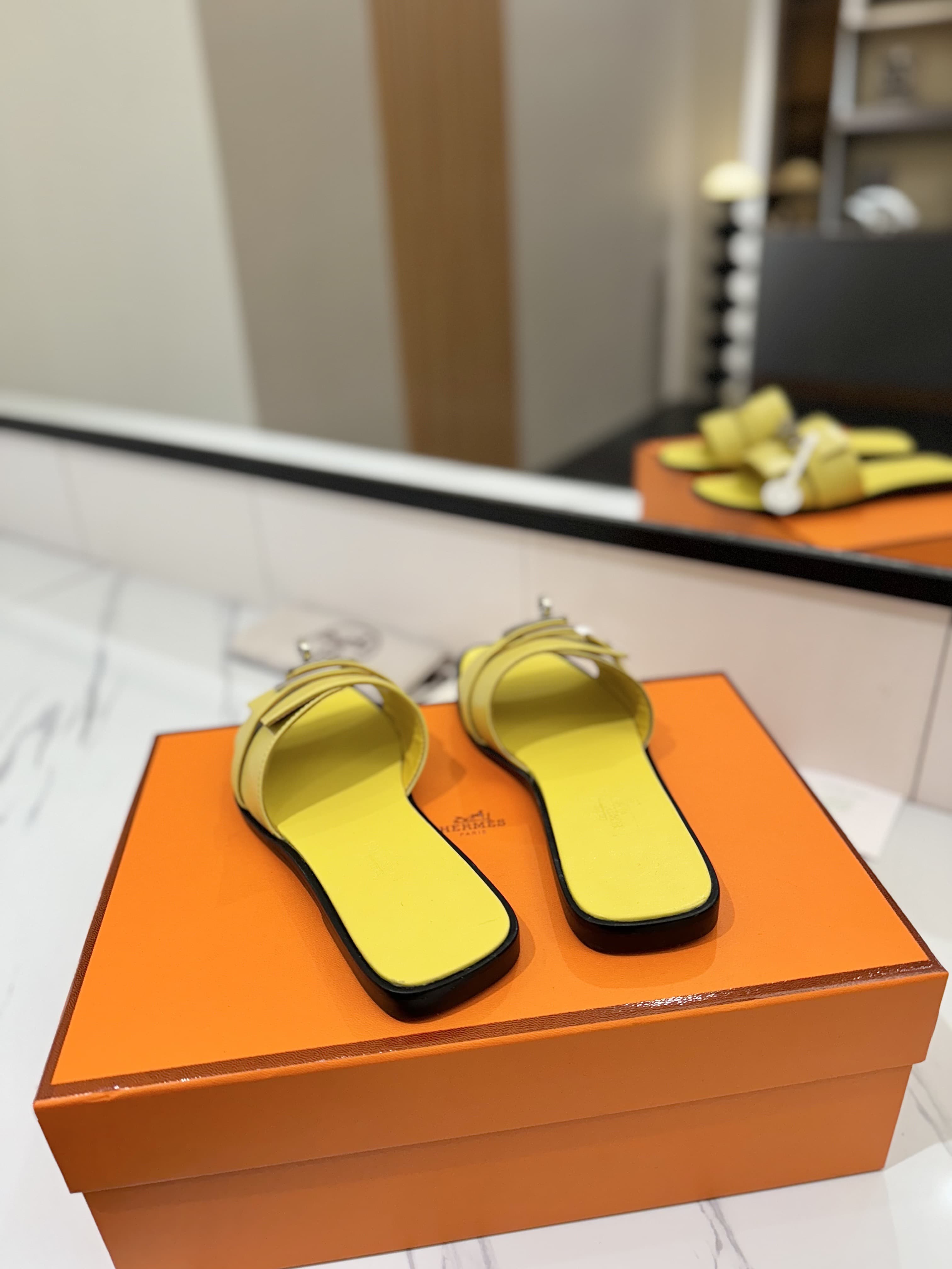 Hermes Slippers