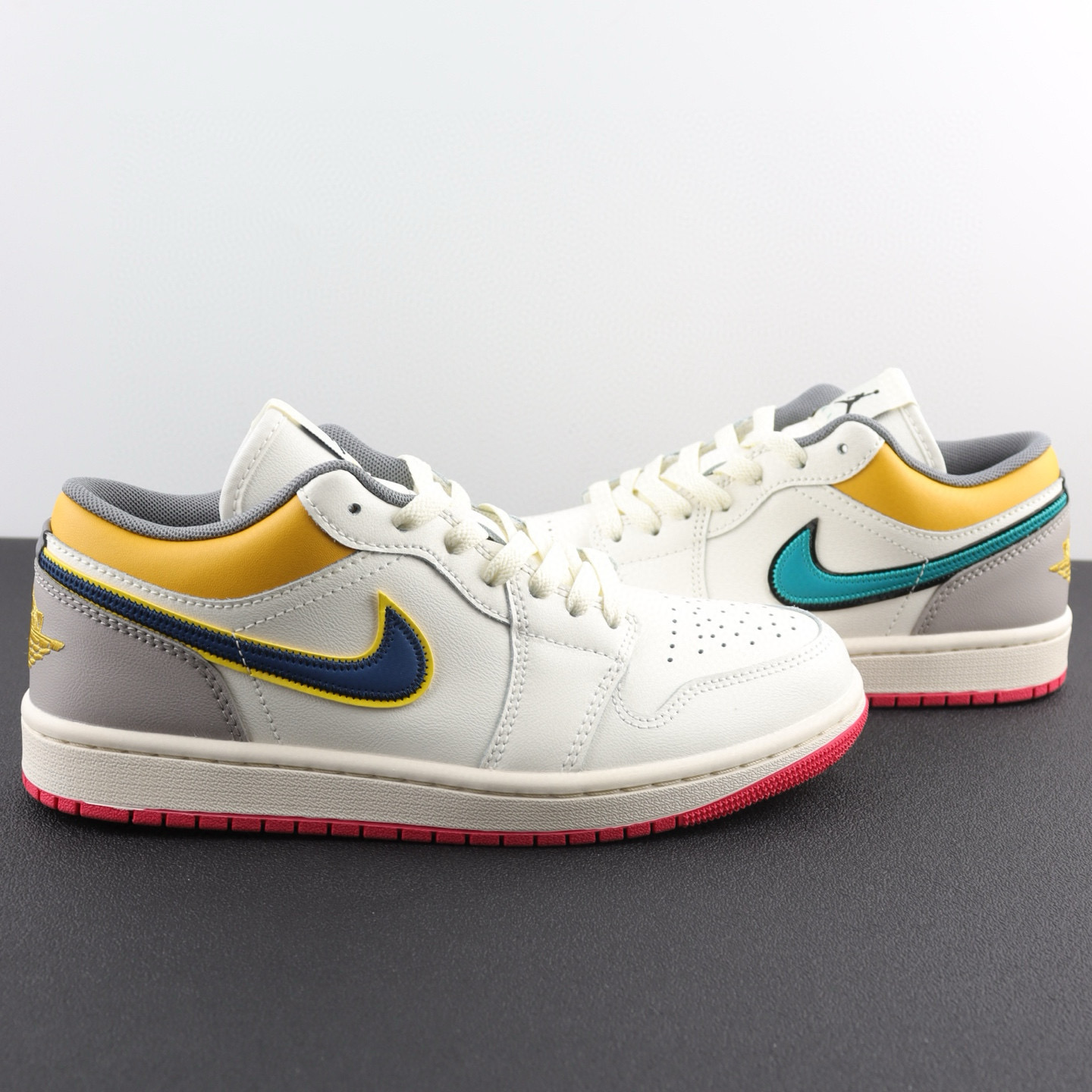 Nike Air Jordan 1 Low