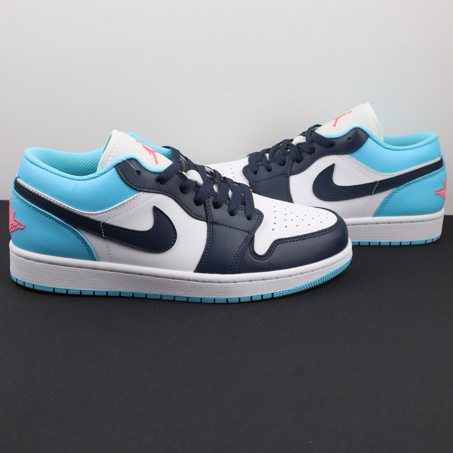 Nike Air Jordan 1 Low