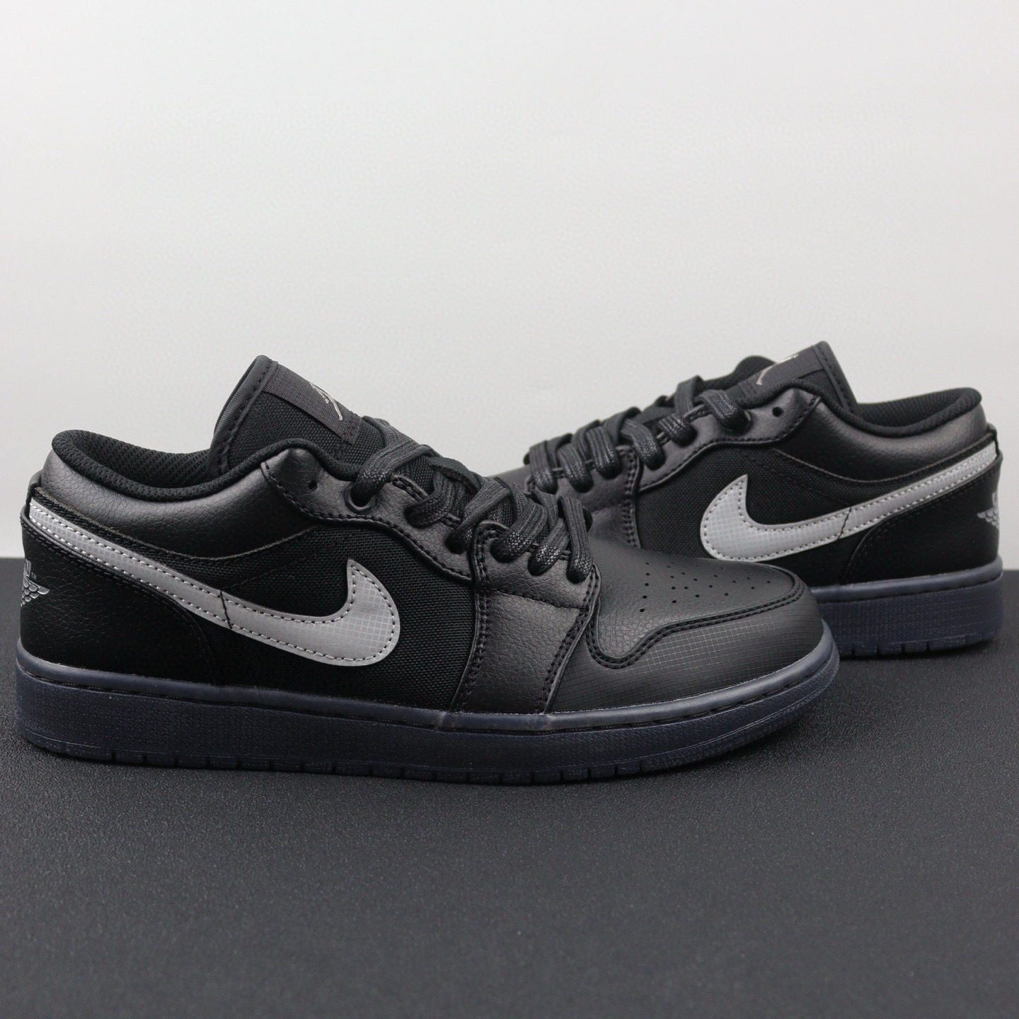 Nike Air Jordan 1 Low