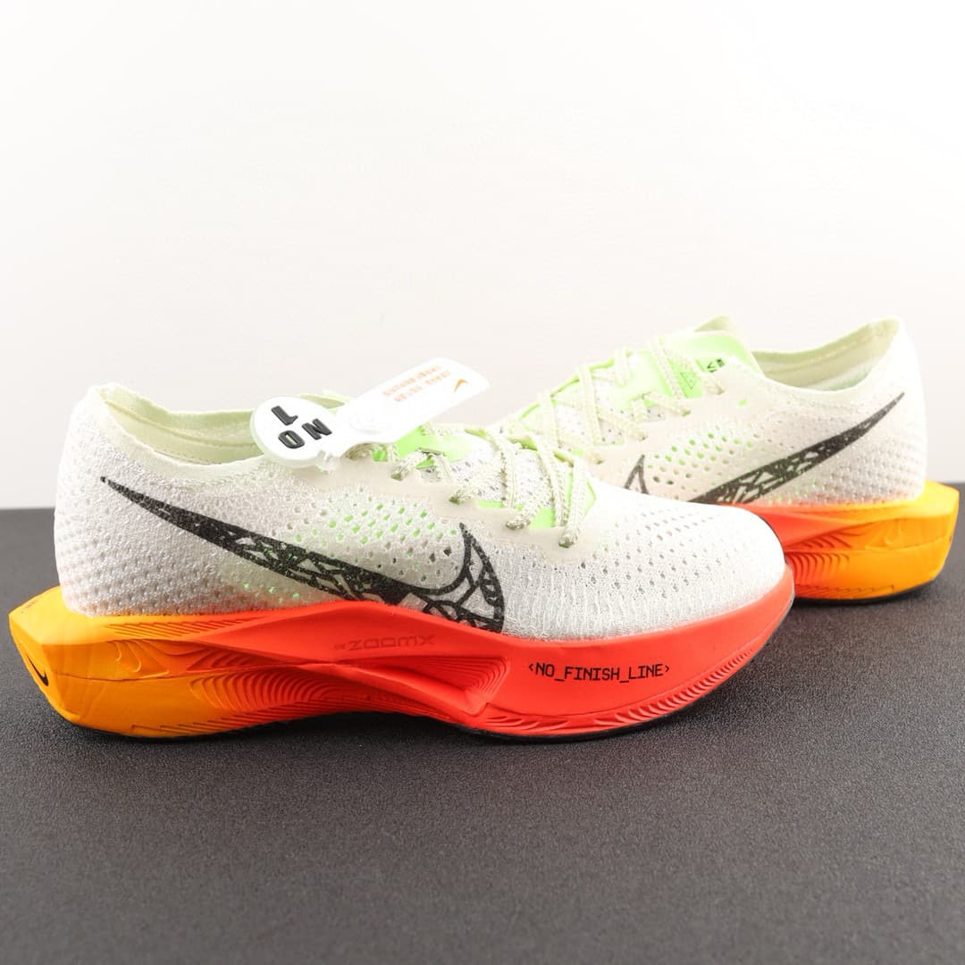 Nike  Zoomx Vaporfly Next% 3