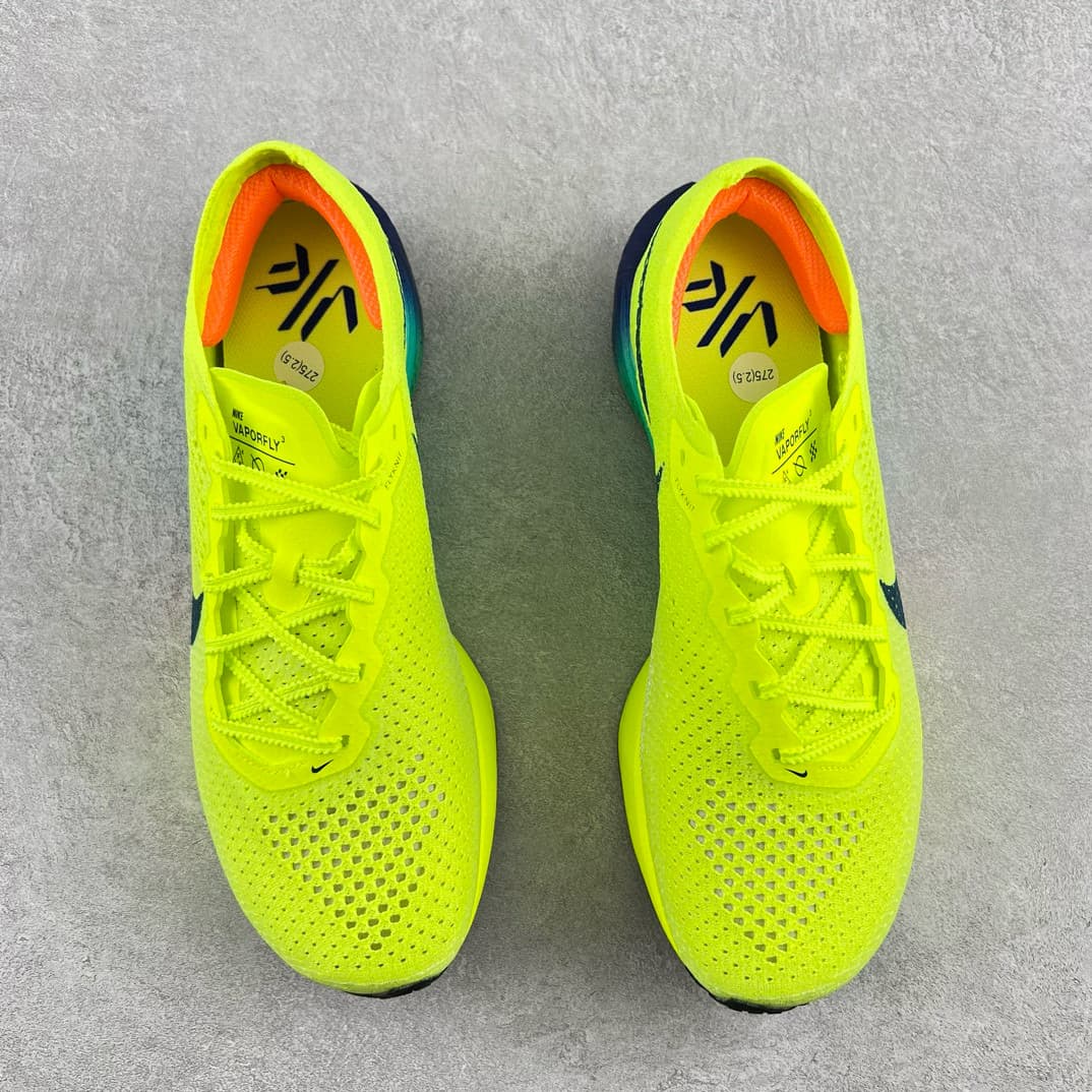 Nike  Zoomx Vaporfly Next% 3