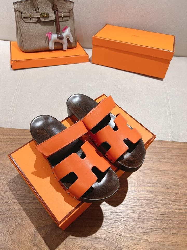 Hermes Slippers