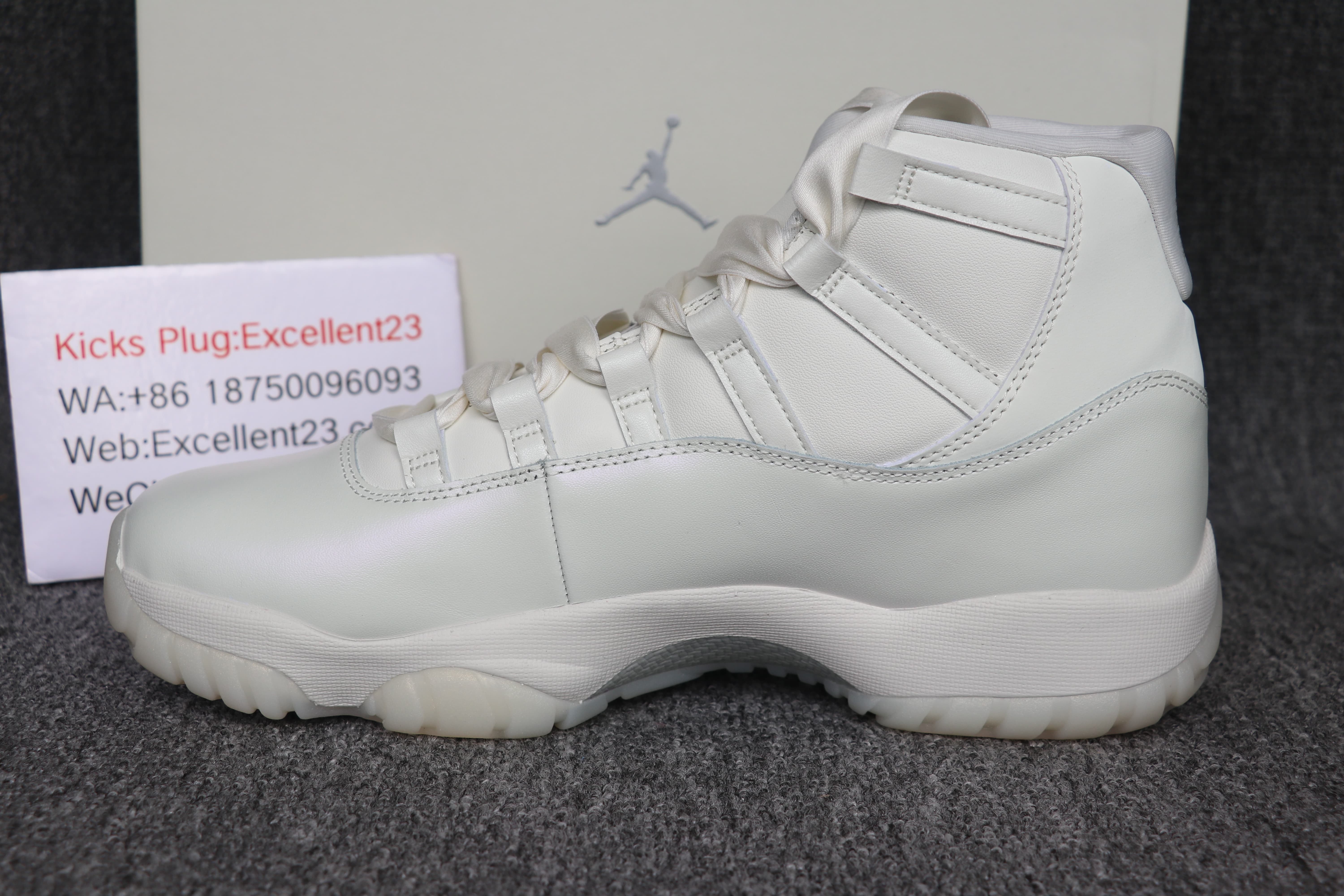 Air Jordan 11 Pearl