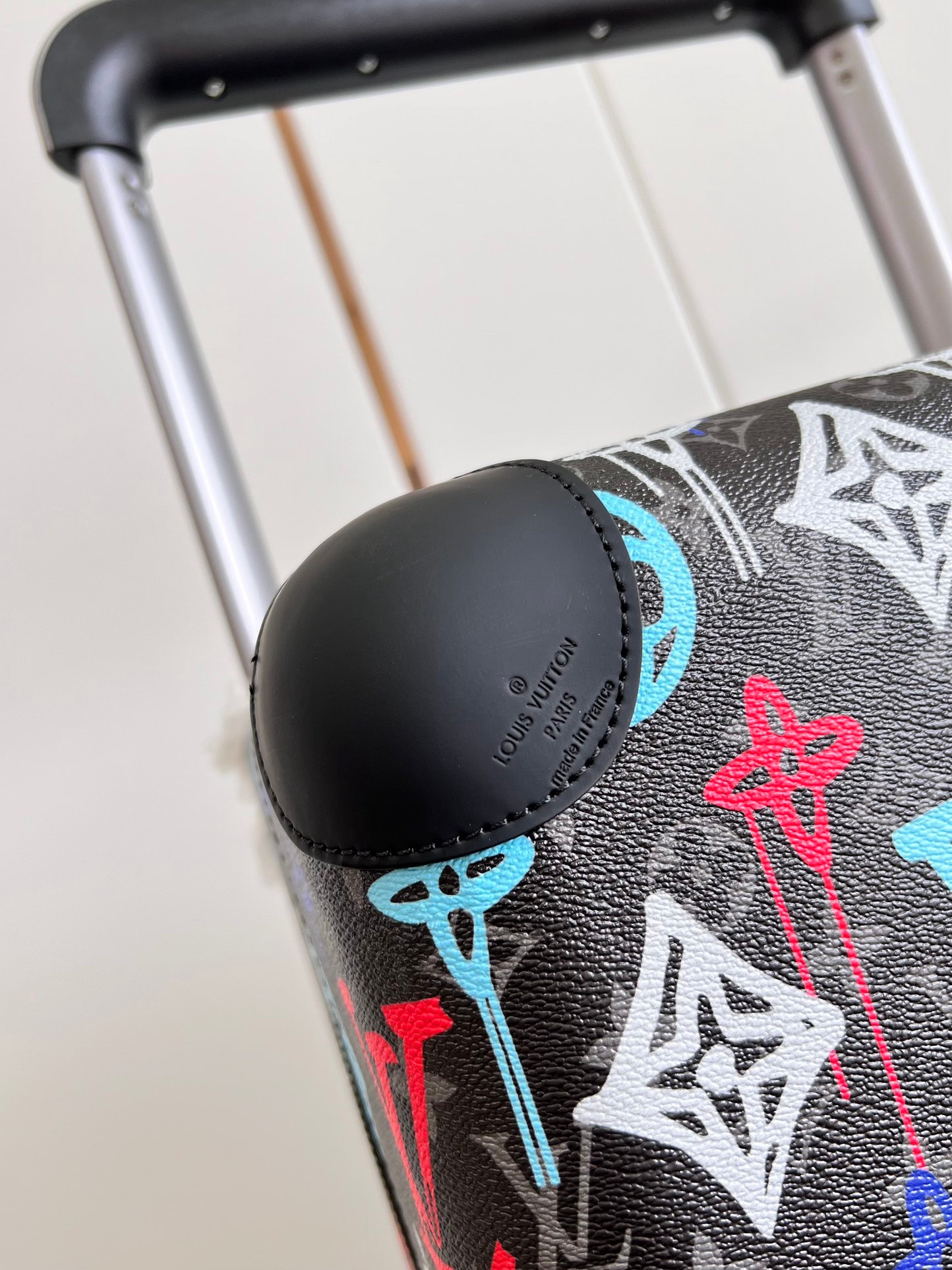 LV Suitcase Two Size（20/24 inches）