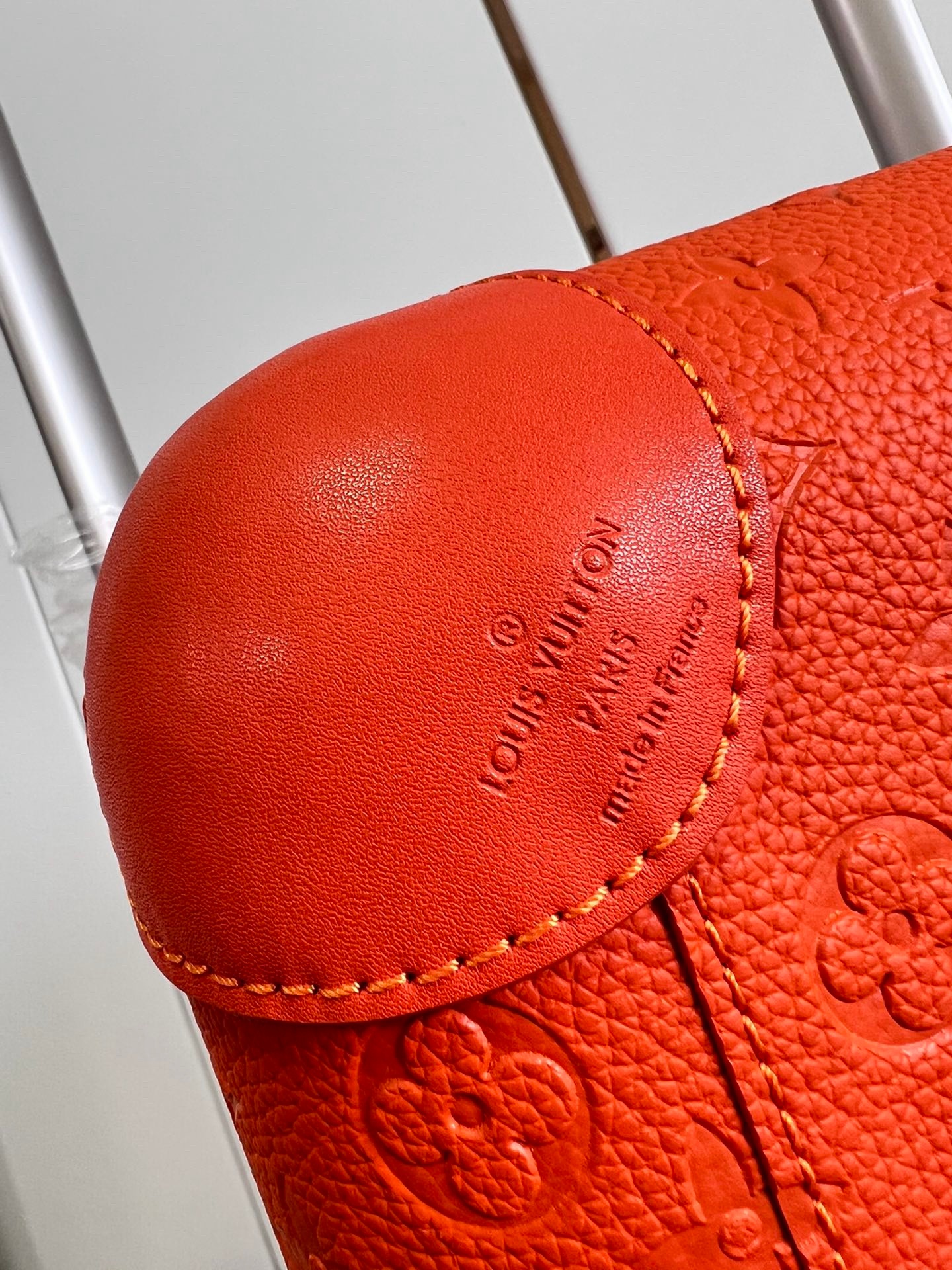 LV Suitcase Two Size（20/24 inches）